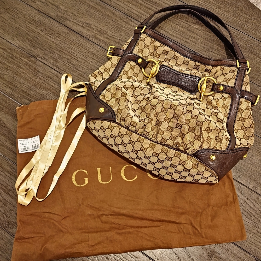 GUCCI Jockey Tote - Canvas with gold hardware - Pre-owned